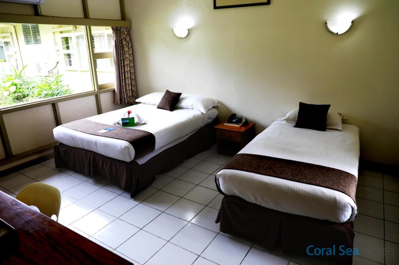 Huon Gulf Hotel Lae Exterior photo